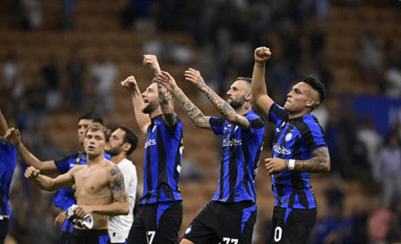 如果收到执教邀请，史蒂文·杰拉德“非常渴望”重返利物浦。（杰拉德称若获执教邀约，极盼重返利物浦）