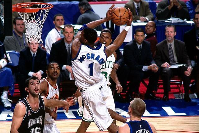 马卡：贝蒂斯为安东尼申请暂缓执行停赛处罚，以让其踢德比（马卡：贝蒂斯请求推迟安东尼停赛生效，力争让其出战德比）