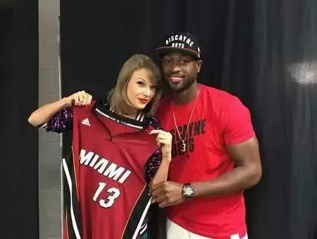 罗体：罗马尼奥利和贡多齐对裁判不满，但不会被停赛最多罚款（罗体：罗马尼奥利与贡多齐不满判罚，免停赛最多遭罚款）