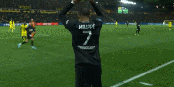 球里有玄机、球门有暗号！盲人足球比赛燃到爆（球中机关，门藏暗语！盲人足球赛燃炸全场）